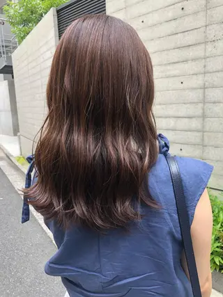 セミロング ✨色持ちの良い艶 カラー✨蟹江真世のヘアスタイル