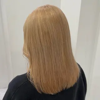 ロング 艶髪ハイトーンカラー 渋谷🎀ririkaのヘアスタイル