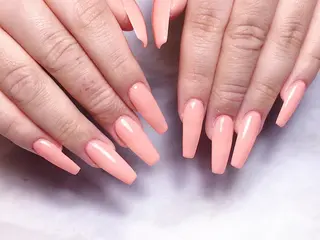 ネイル 🩷Yun nail Salon 本店🩷のネイルデザイン