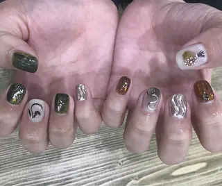 ネイル nailartist lisaのネイルデザイン
