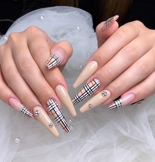 ネイル Julie NailSalonのネイルデザイン