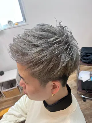 ショート カラー メンズ Sol plusのヘアスタイル