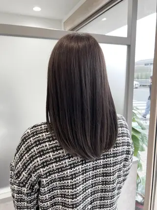 セミロング カラー 美髪矯正/髪質改善 🌼 原田 愛弓のヘアスタイル