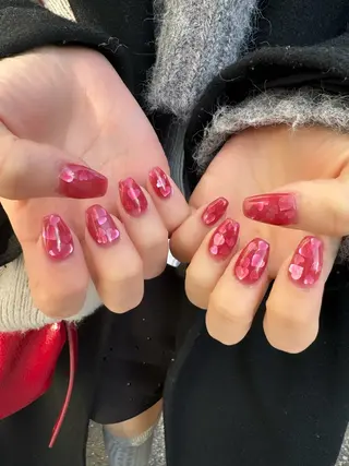 ネイル LAVISH 大和店 emi･:*+のネイルデザイン