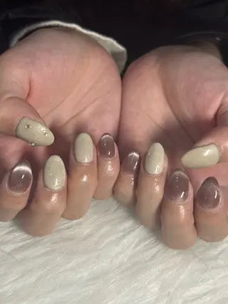 ネイル LAVISH 大和店 emi･:*+のネイルデザイン