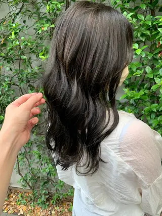 セミロング 🌟美髪縮毛矯正🌟 吉田冴一のヘアスタイル