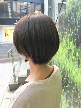 ショート カラー 千葉 郁也のヘアスタイル