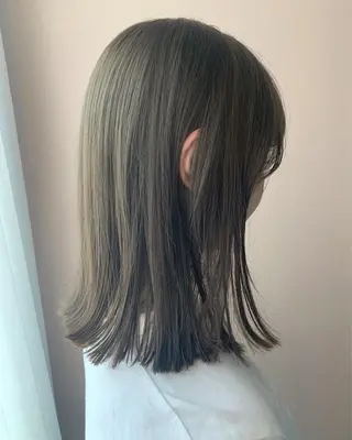 セミロング カラー hubhair レイヤー/透明感のヘアスタイル