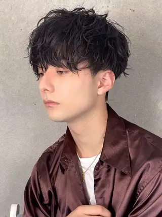 ショート パーマ メンズ ヤリタ カケルのヘアスタイル