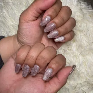 ネイル Nail Eyelash yのネイルデザイン