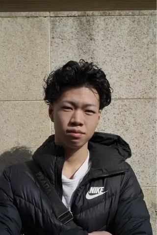 パーマ メンズ 関 晃哉のヘアスタイル