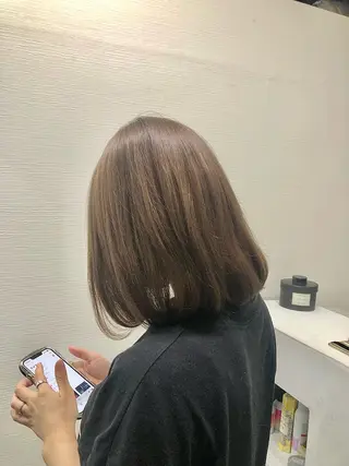 ミディアム ))ブリーチ特化(( 渡邉 怜のヘアスタイル