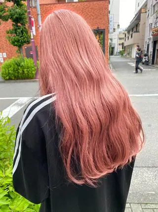 ロング カラー 顔周りレイヤーカット ブリーチminamiのヘアスタイル