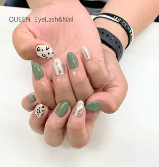 ミディアム カラー ネイル Bloom Nailのネイルデザイン