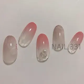 ネイル Nail 331のネイルデザイン