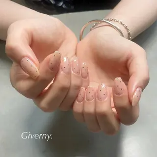 ネイル Giverny .のネイルデザイン