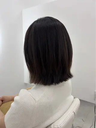 ショート カラー 【aini天王寺】 𝐚𝐢𝐫𝐢✂︎のヘアスタイル