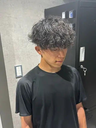 ショート パーマ メンズ パーマ特化美容師 佐藤壮流のヘアスタイル