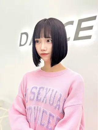 ショート カラー ヘアアレンジ 縮毛矯正🤍 ボブ/ HIKARIのヘアスタイル