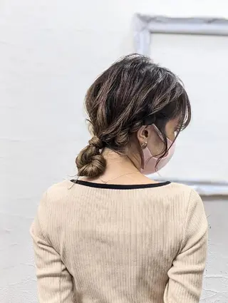 セミロング ヘアアレンジ HIKARI@ Ruheplatzのヘアスタイル
