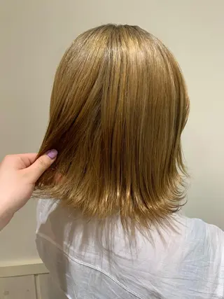 ミディアム カラー 💖クボ モモ💖のヘアスタイル