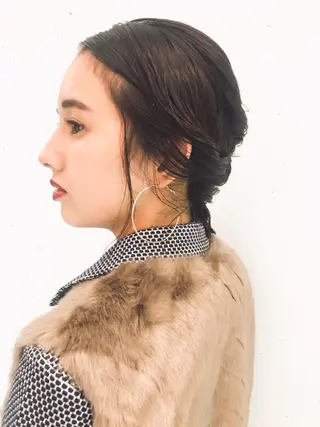 ヘアアレンジ 💓パーマ，💗 レイヤーカットのヘアスタイル