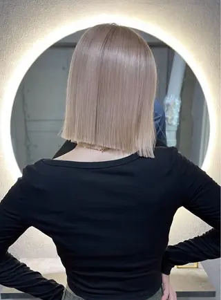 ショート ayano♡ /心斎橋/ハイトーンのヘアスタイル