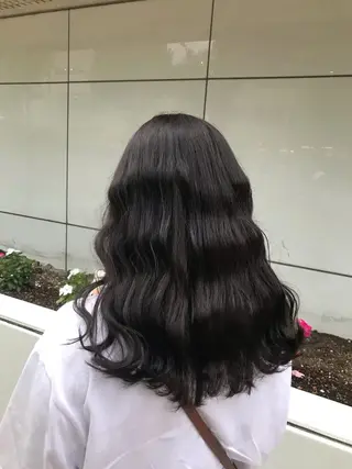 ロング カラー 🎀きつない みゆ🎀のヘアスタイル