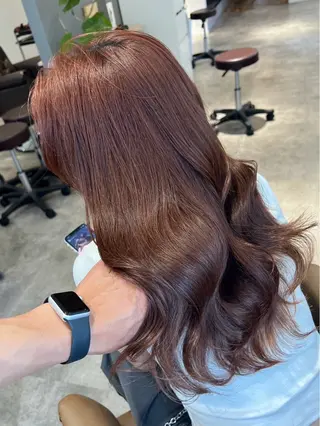 セミロング カラー i'll アシスタントのヘアスタイル