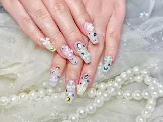 ネイル Momo 🤍のネイルデザイン