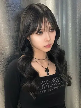 ロング Mimi♡/透明感 /ワンホンレイヤーのヘアスタイル