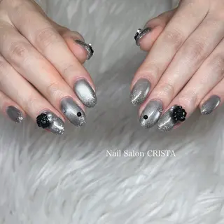 ネイル CRISTA ヒナタのネイルデザイン