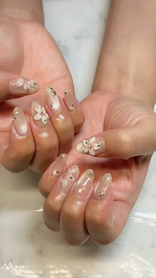 ネイル ✨アン ミユ✨のネイルデザイン