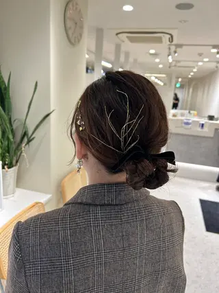 ミディアム ヘアアレンジ 🩰ニシムラヒカリ 半個室salon♡*のヘアスタイル