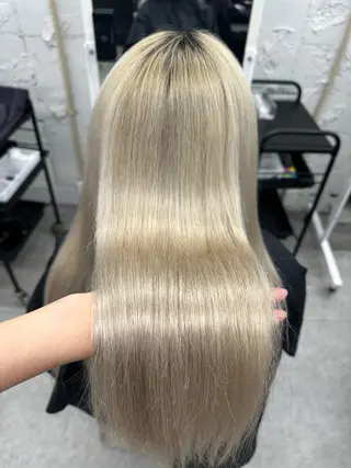 カラー 艶髪/ミルクティー ブラウン🐾  てちのヘアスタイル