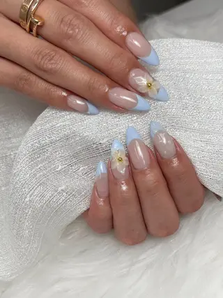 ネイル haku 🤍のネイルデザイン