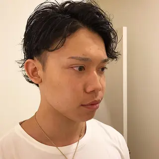 ショート カラー パーマ メンズ 平内 賢人のヘアスタイル