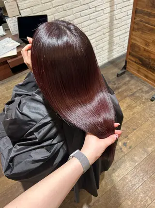 ロング カラー maya ( マヤ )のヘアスタイル