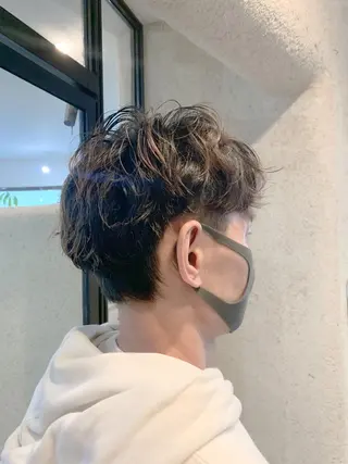 ショート パーマ メンズ 角戸 りおのヘアスタイル