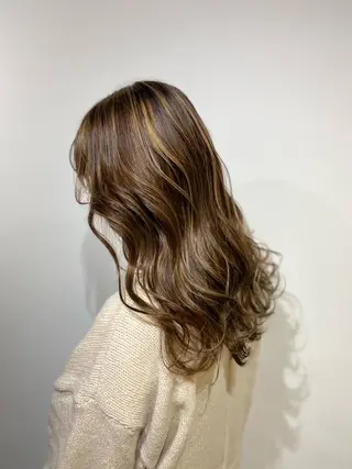 ロング カラー レイヤーカット 赤み消し　店長/大和のヘアスタイル