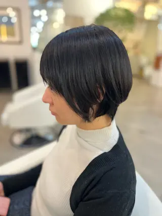 ショート フルカワ リナのヘアスタイル
