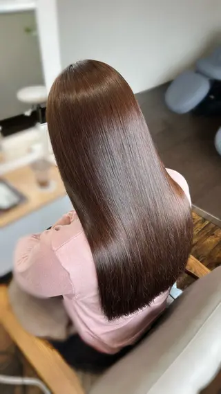 ロング MAHIRU🤍 艶髪・ストレート🫧のヘアスタイル