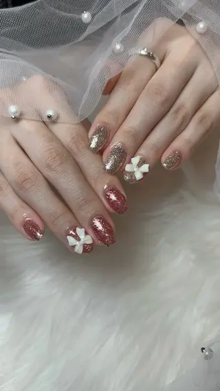 ネイル Laula🤍 ayakaのネイルデザイン