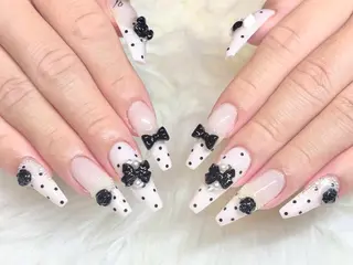 ネイル VV  Nail salonのネイルデザイン