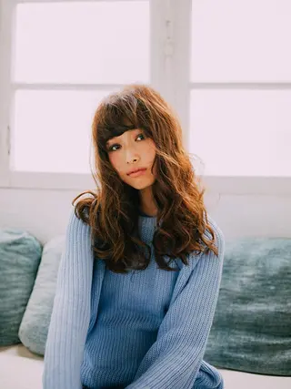 セミロング パーマ 【公式】amble luxe池袋東口🩷のヘアスタイル