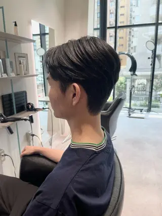 ショート Vale YUSUKEのヘアスタイル