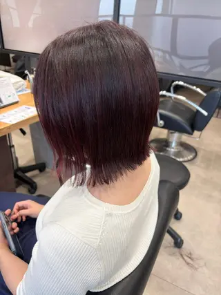 ミディアム カラー 花城 沙也加のヘアスタイル