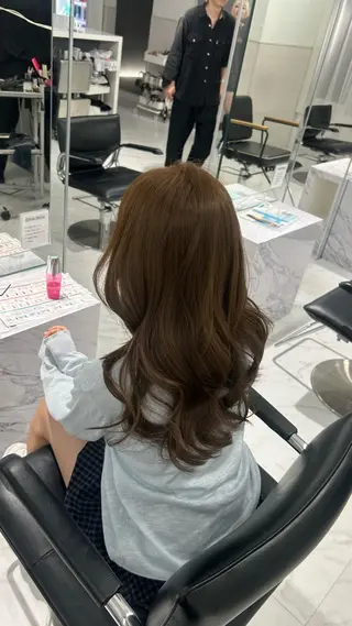 カラー ❤︎REIKA❤︎ ブリーチなしWカラーのヘアスタイル