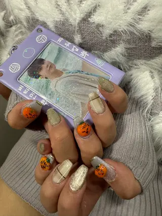 ネイル LAVISH 大和店 emi・:*+のネイルデザイン