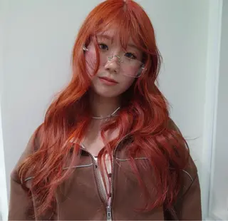 カラー 立木 梨那のヘアスタイル